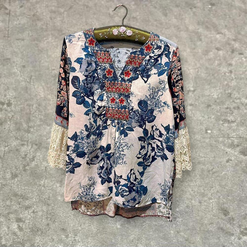 John Mark Garden Cottage Patchwork Embroidered La… - image 1